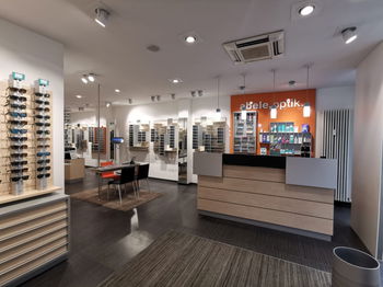 Das Bild zeigt einen Einblick in unsere Filiale in Frankfurt in der Leipziger Straße..